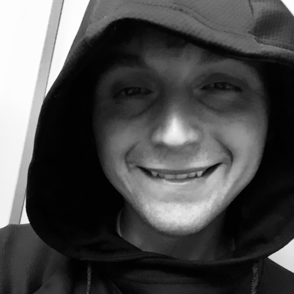 Meet your Posher, Preston - Picture 3 of 3